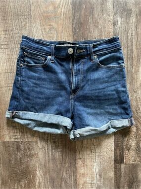 Express jean shorts size 0 midi high rise